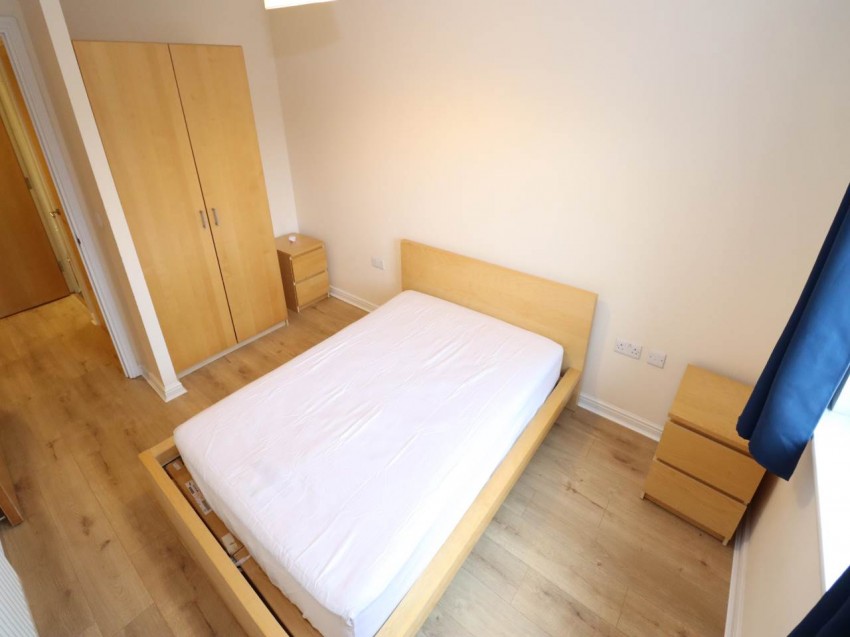 Images for Hatfield, Hertfordshire EAID:strats BID:0004-c910-f904-4fca