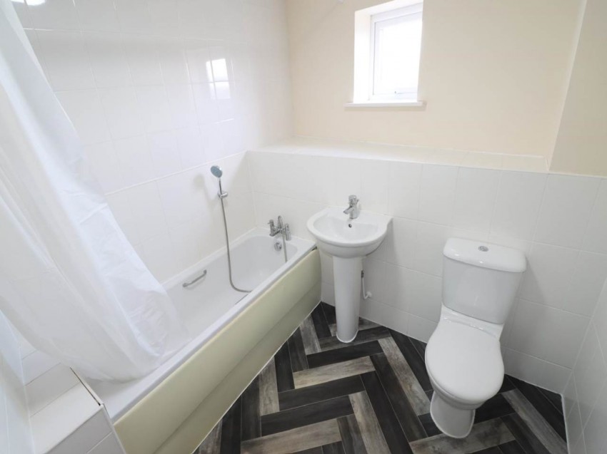 Images for Hatfield, Hertfordshire EAID:strats BID:0004-c910-f904-4fca