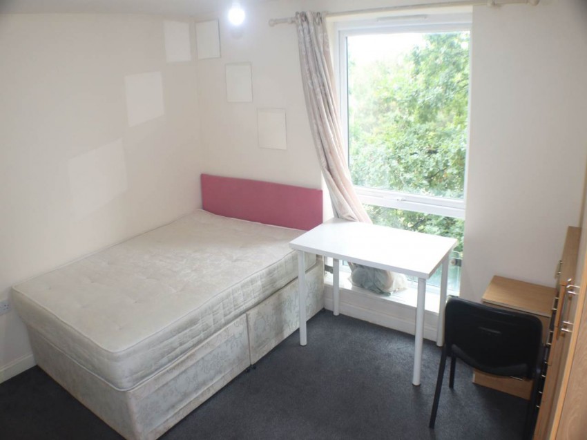 Images for Hatfield, Hertfordshire EAID:strats BID:0004-c910-f904-4fca