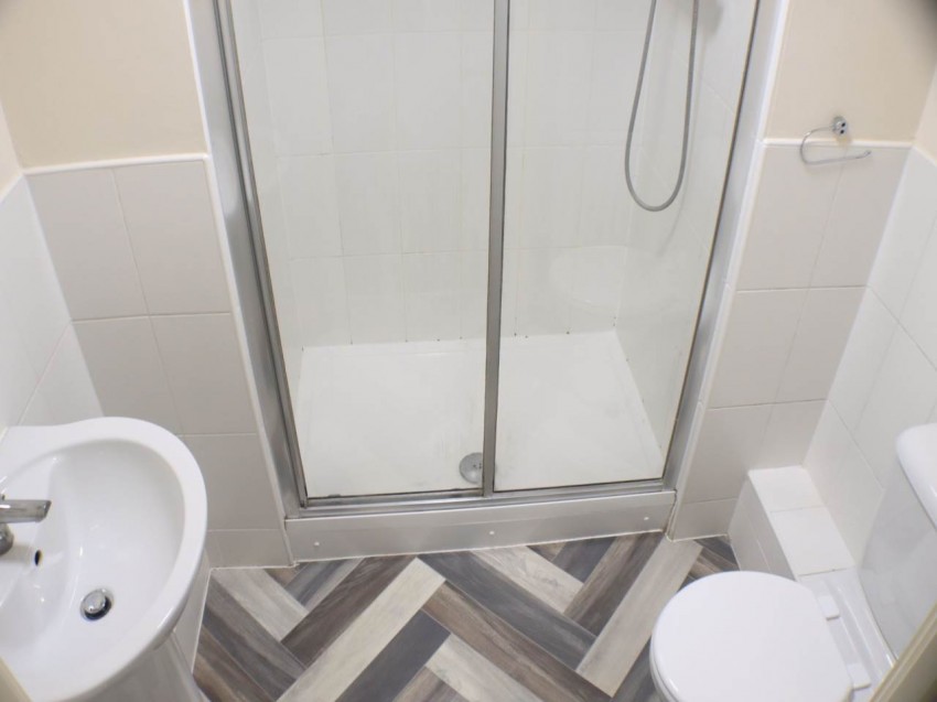 Images for Hatfield, Hertfordshire EAID:strats BID:0004-c910-f904-4fca