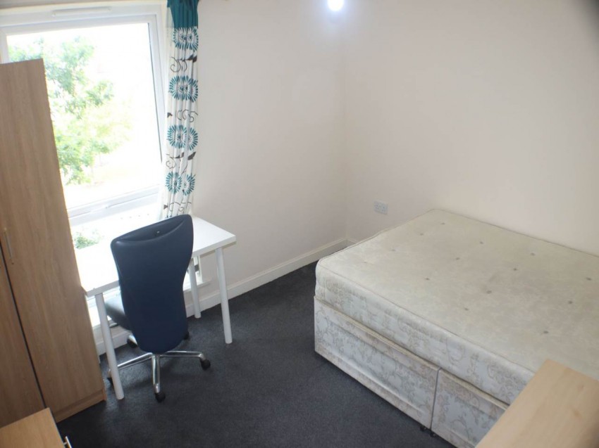 Images for Hatfield, Hertfordshire EAID:strats BID:0004-c910-f904-4fca