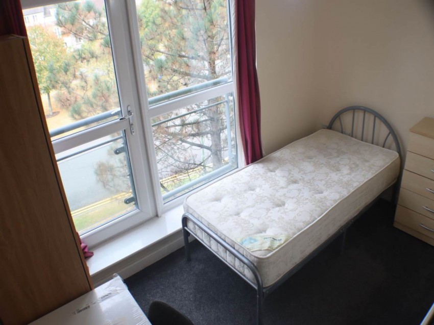 Images for Hatfield, Hertfordshire EAID:strats BID:0004-c910-f904-4fca