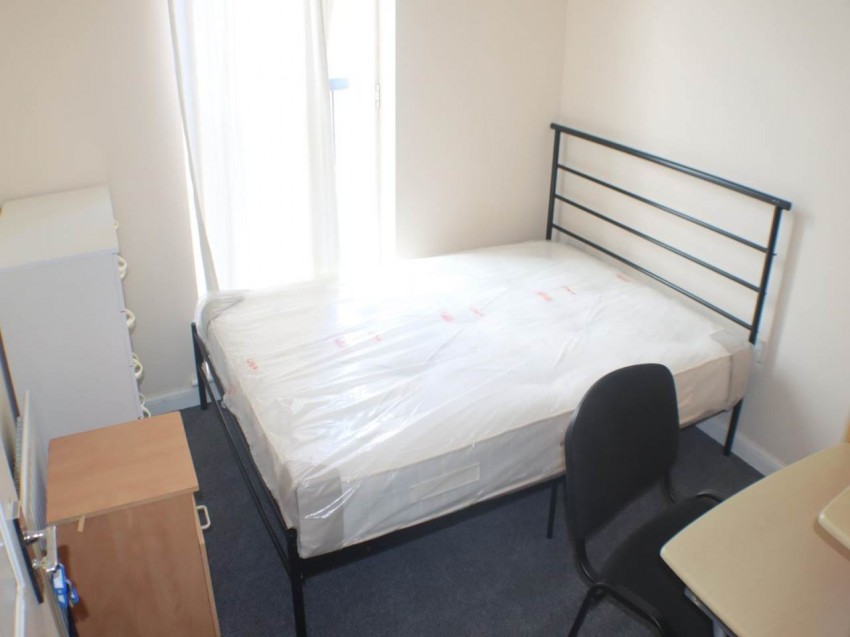 Images for Hatfield, Hertfordshire EAID:strats BID:0004-c910-f904-4fcf