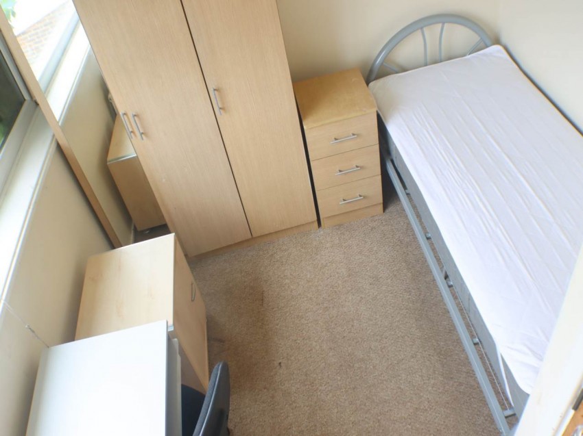 Images for Hatfield, Hertfordshire EAID:strats BID:0004-c910-f904-4fca