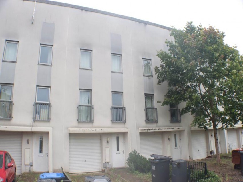 Images for Hatfield, Hertfordshire EAID:strats BID:0004-c910-f904-4fca