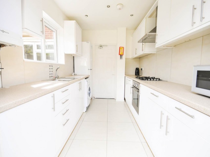 Images for Hatfield, Hertfordshire EAID:strats BID:0004-c910-f904-4fca