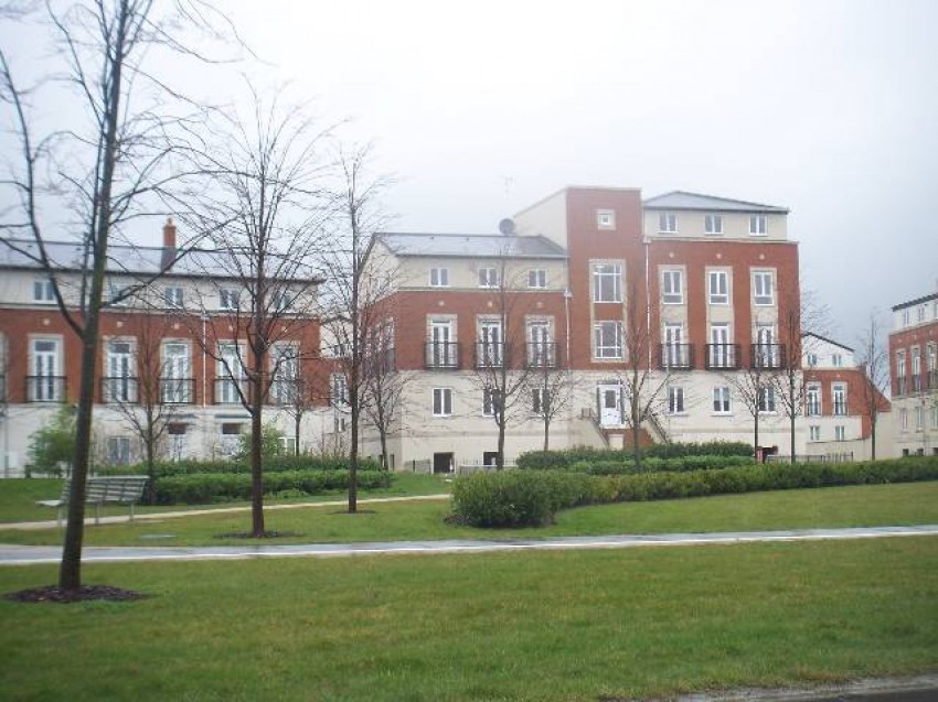 Images for Hatfield, Hertfordshire EAID:strats BID:0004-c910-f904-4fca