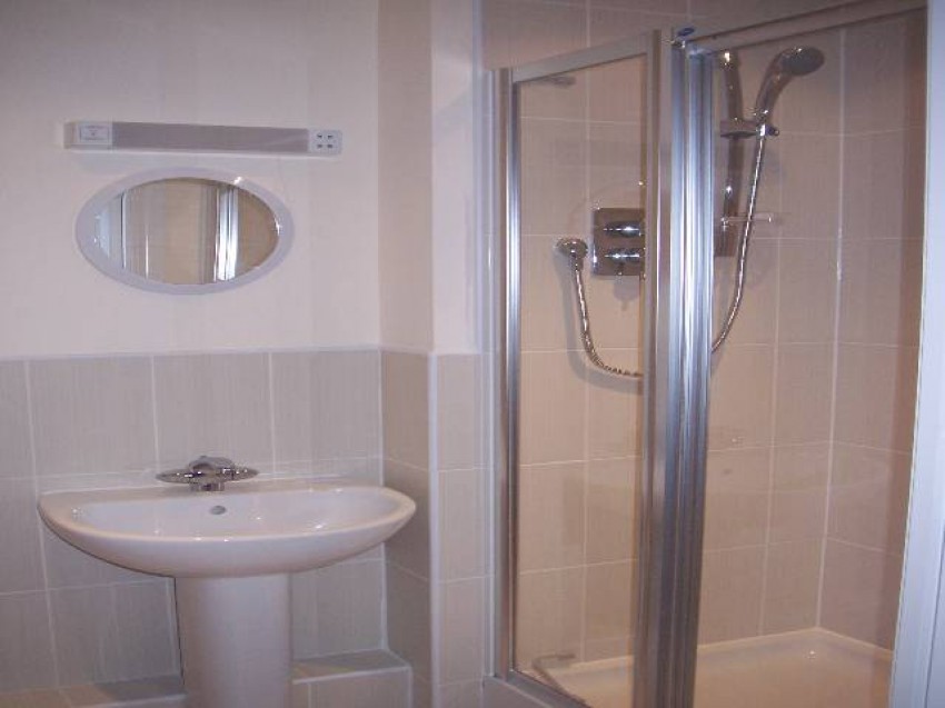 Images for Hatfield, Hertfordshire EAID:strats BID:0004-c910-f904-4fca