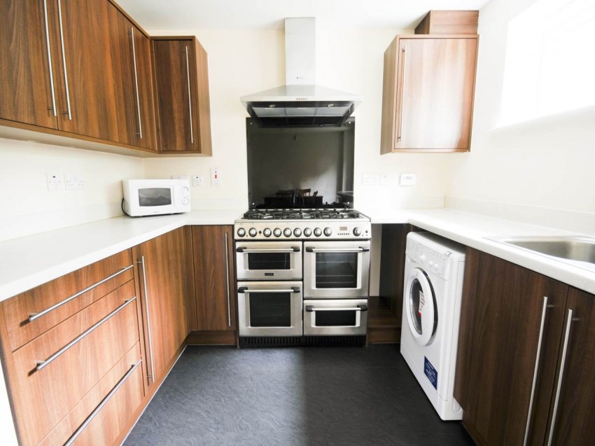 Images for Hatfield, Hertfordshire EAID:strats BID:0004-c910-f904-4fca