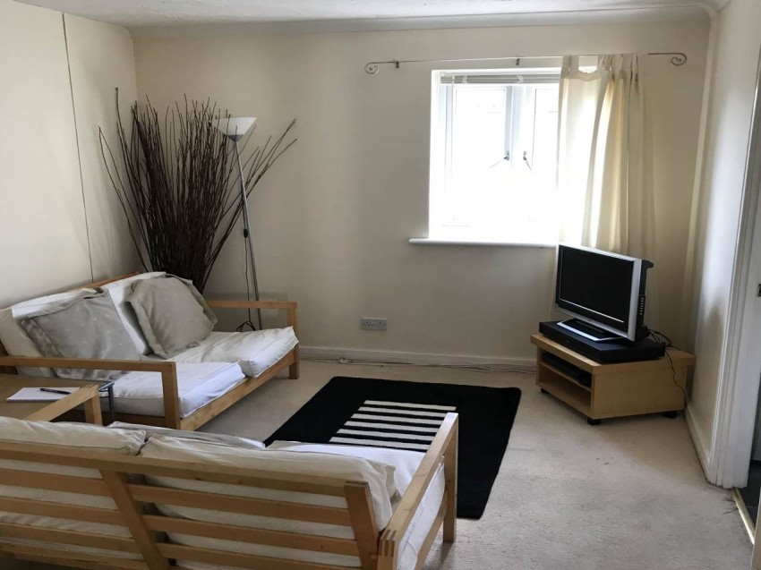 Images for Hatfield, Hertfordshire EAID:strats BID:0004-c910-f904-4fca