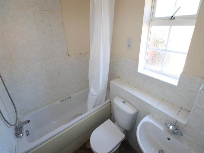 Images for Hatfield, Hertfordshire EAID:strats BID:0004-c910-f904-4fcf