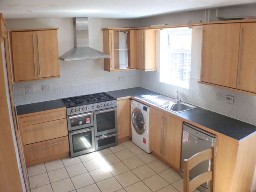 Images for Errington Close, Hatfield, Herfordshire EAID:strats BID:0004-c910-f904-4fcf