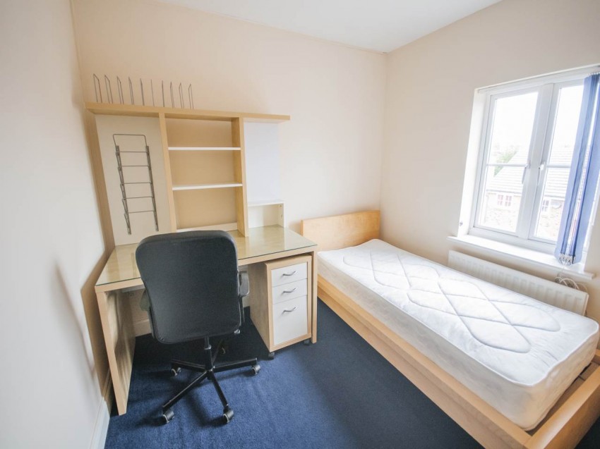 Images for Hatfield, Hertfordshire EAID:strats BID:0004-c910-f904-4fca