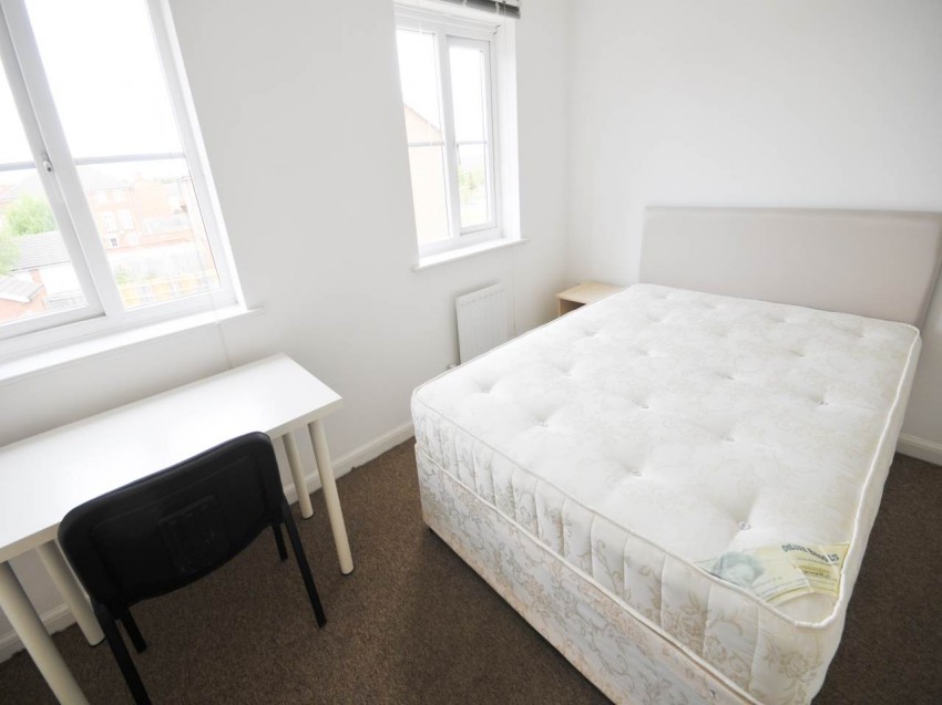 Images for Hatfield, Hertfordshire EAID:strats BID:0004-c910-f904-4fca