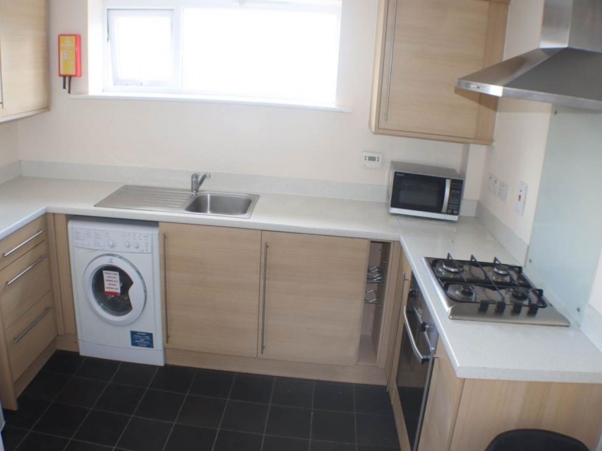 Images for Hatfield, Hertfordshire EAID:strats BID:0004-c910-f904-4fca