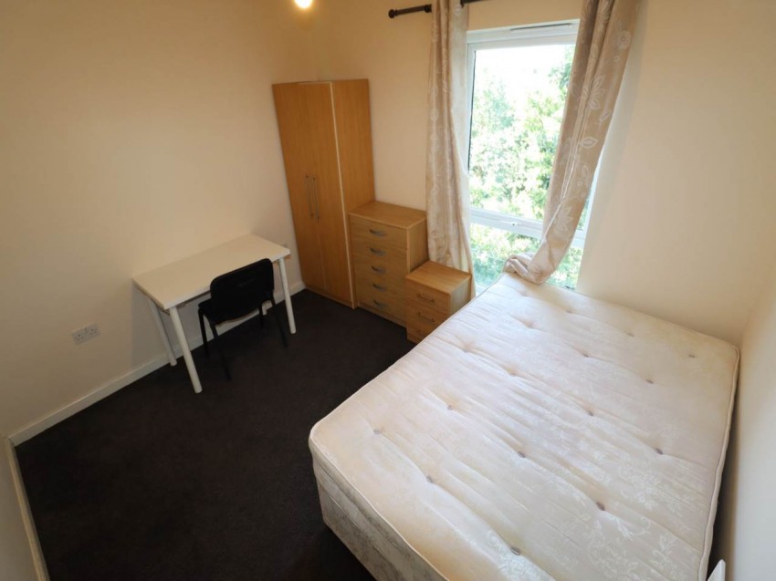 Images for Hatfield, Hertfordshire EAID:strats BID:0004-c910-f904-4fca