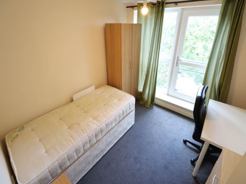 Images for Hatfield, Hertfordshire EAID:strats BID:0004-c910-f904-4fca