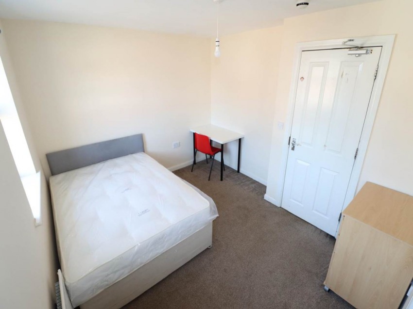 Images for Hatfield, Hertfordshire EAID:strats BID:0004-c910-f904-4fcf