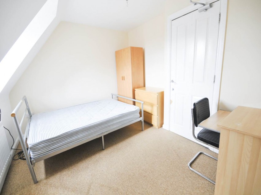 Images for Hatfield, Hertfordshire EAID:strats BID:0004-c910-f904-4fca