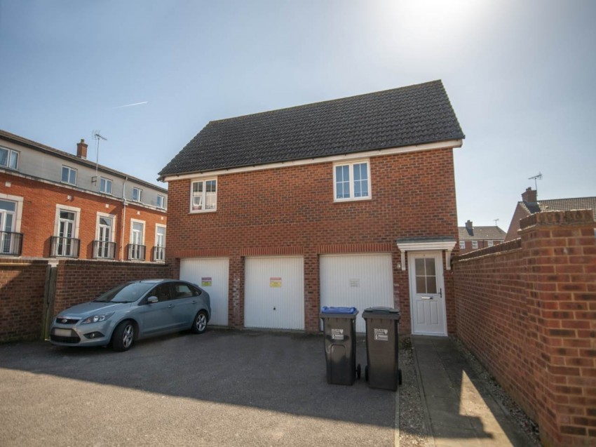 Images for Hatfield, Hertfordshire EAID:strats BID:0004-c910-f904-4fca