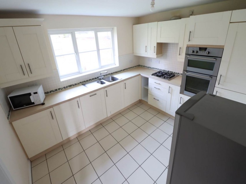 Images for Hatfield, Hertfordshire EAID:strats BID:0004-c910-f904-4fca