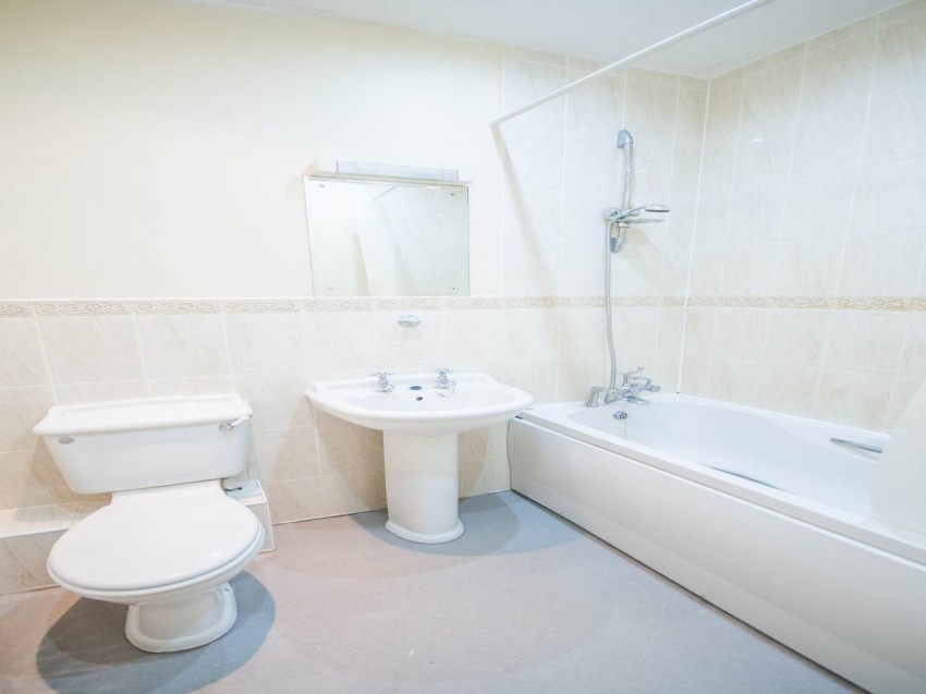 Images for Hatfield, Hertfordshire EAID:strats BID:0004-c910-f904-4fcf