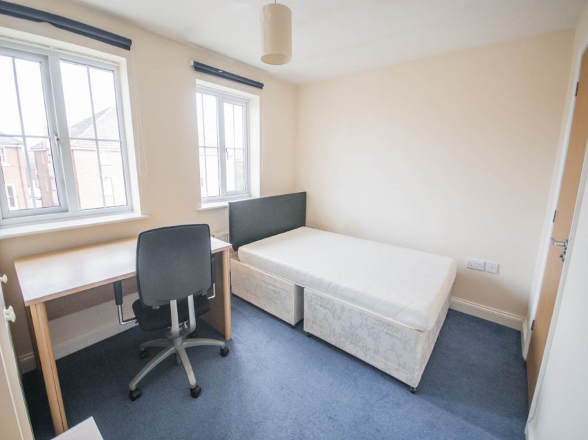 Images for Hatfield, Hertfordshire EAID:strats BID:0004-c910-f904-4fca