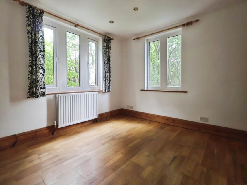 Images for Hitchin, Saint Ippolyts EAID:strats BID:0004-c910-f904-4fca