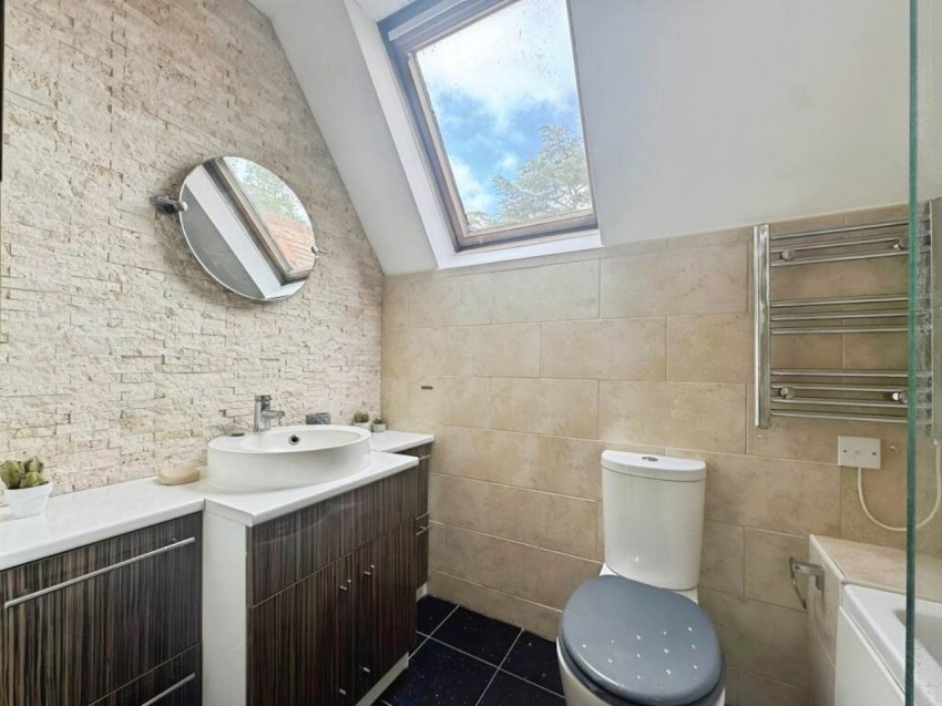 Images for Hitchin, Saint Ippolyts EAID:strats BID:0004-c910-f904-4fca