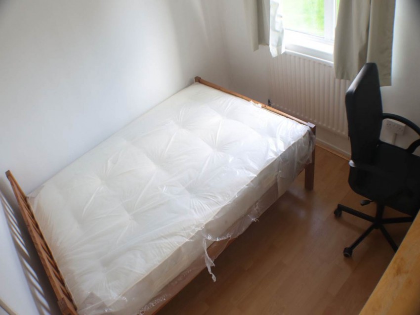 Images for Hatfield, Hertfordshire EAID:strats BID:0004-c910-f904-4fca