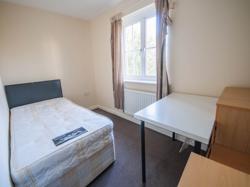 Images for Hatfield, Hertfordshire EAID:strats BID:0004-c910-f904-4fca