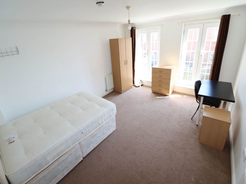 Images for Hatfield, Hertfordshire EAID:strats BID:0004-c910-f904-4fca