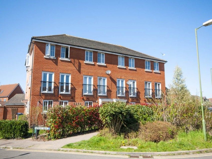 Images for Hatfield, Hertfordshire EAID:strats BID:0004-c910-f904-4fca