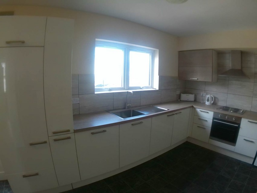 Images for Hatfield, Herts EAID:strats BID:0004-c910-f904-4fca