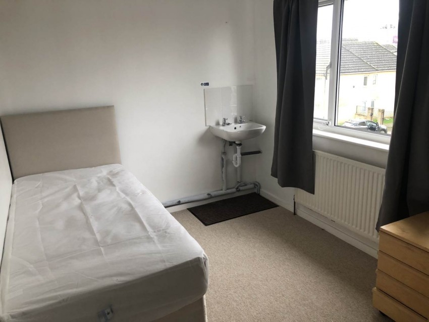 Images for Hatfield, Hertfordshire EAID:strats BID:0004-c910-f904-4fca