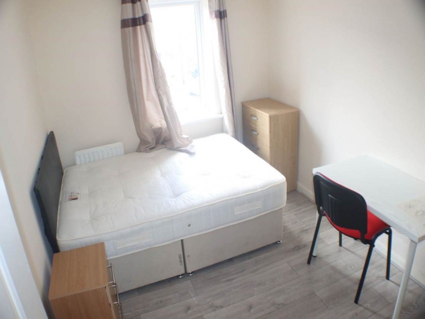 Images for Hatfield, Hertfordshire EAID:strats BID:0004-c910-f904-4fca