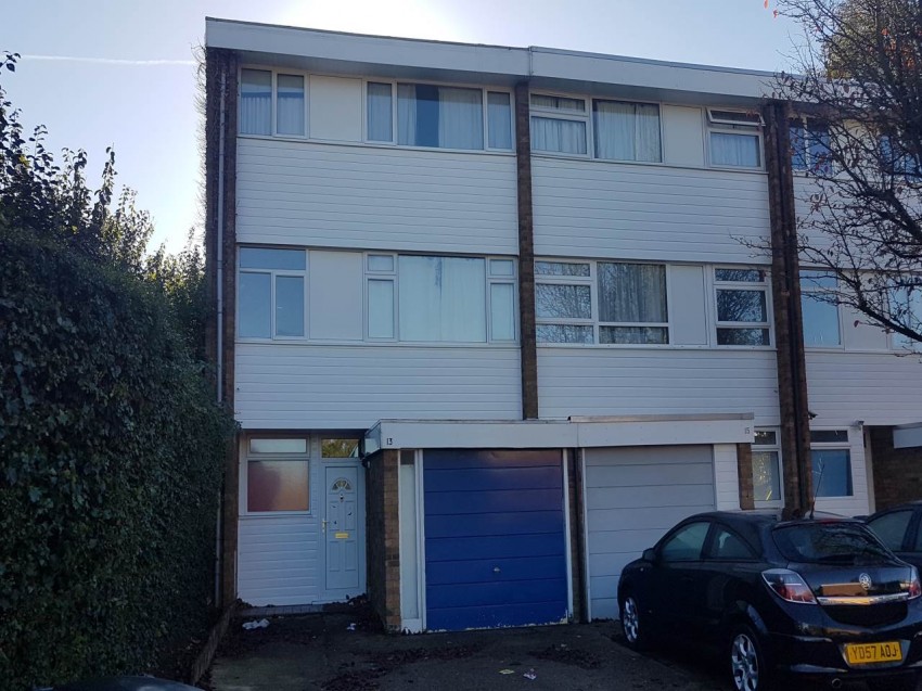 Images for Hatfield, Hertfordshire EAID:strats BID:0004-c910-f904-4fca