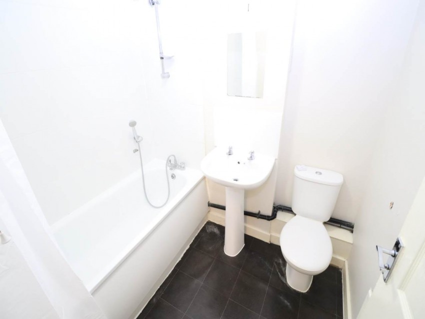 Images for Hatfield, Hertfordshire EAID:strats BID:0004-c910-f904-4fca