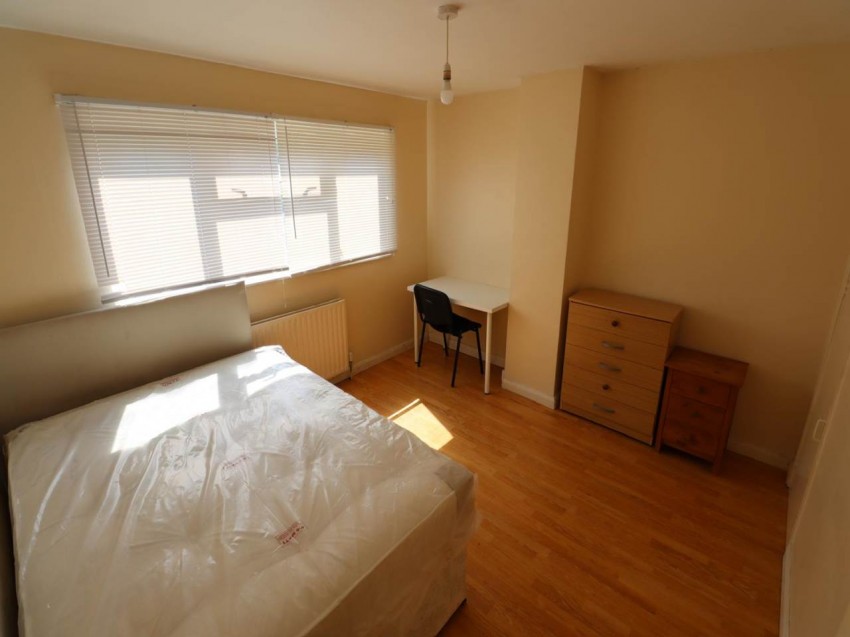 Images for Hatfield, Hertfordshire EAID:strats BID:0004-c910-f904-4fca