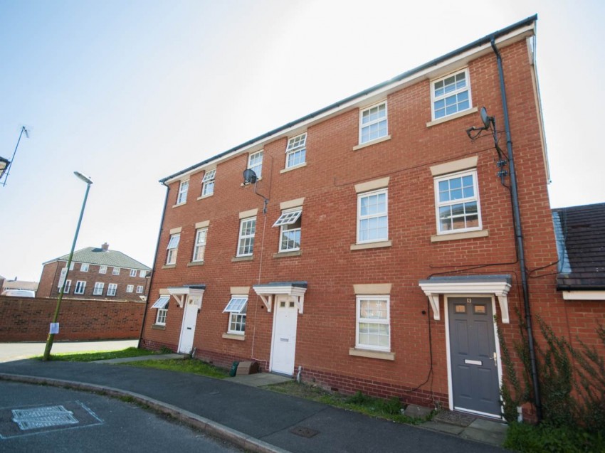 Images for Hatfield, Hertfordshire EAID:strats BID:0004-c910-f904-4fca