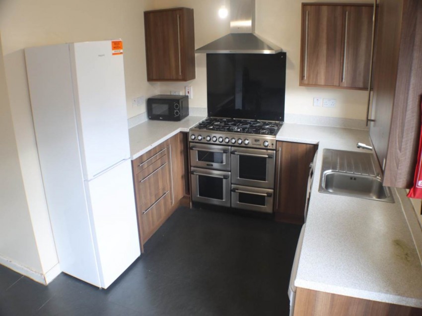 Images for Hatfield, Hertfordshire EAID:strats BID:0004-c910-f904-4fca