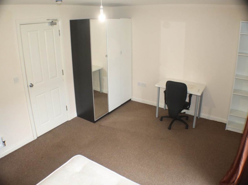 Images for Hatfield, Hertfordshire EAID:strats BID:0004-c910-f904-4fca