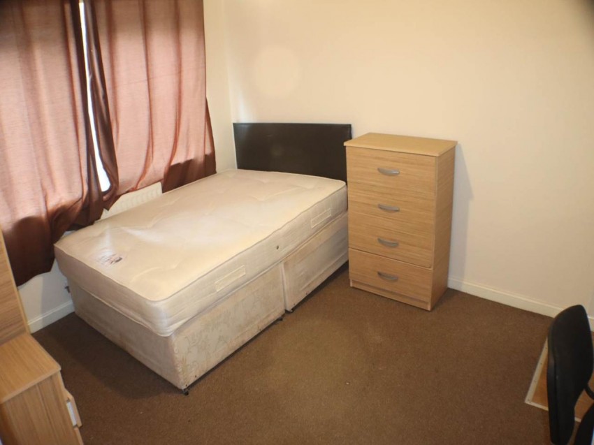 Images for Hatfield, Hertfordshire EAID:strats BID:0004-c910-f904-4fca