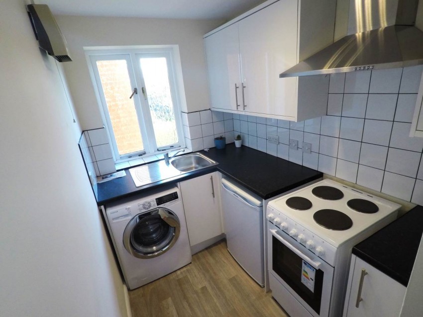 Images for Hatfield, Hertfordshire EAID:strats BID:0004-c910-f904-4fca