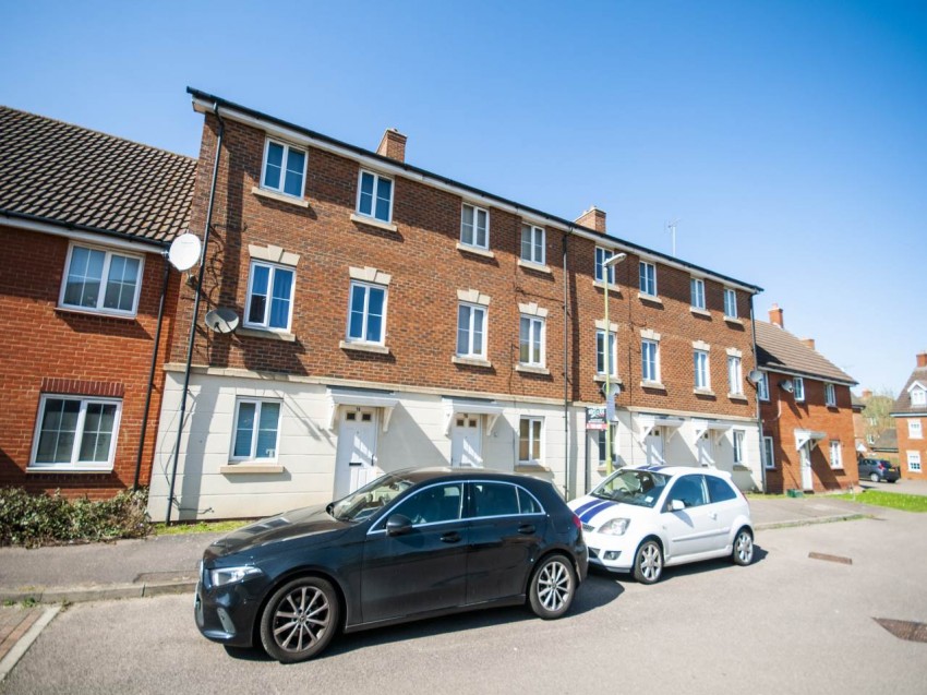 Images for Hatfield, Hertfordshire EAID:strats BID:0004-c910-f904-4fca