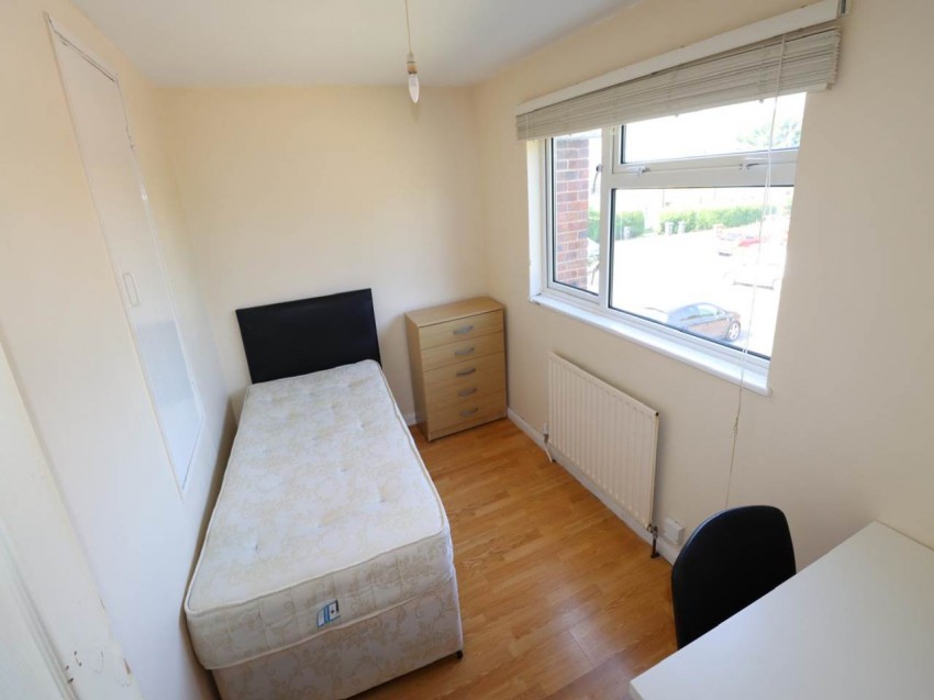 Images for Hatfield, Hertfordshire EAID:strats BID:0004-c910-f904-4fca