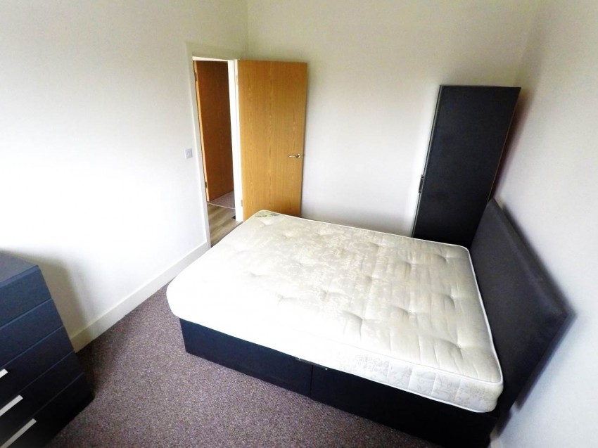 Images for Hatfield, Hertfiordshire EAID:strats BID:0004-c910-f904-4fcf