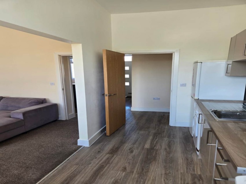 Images for Hatfield, Hertfiordshire EAID:strats BID:0004-c910-f904-4fcf