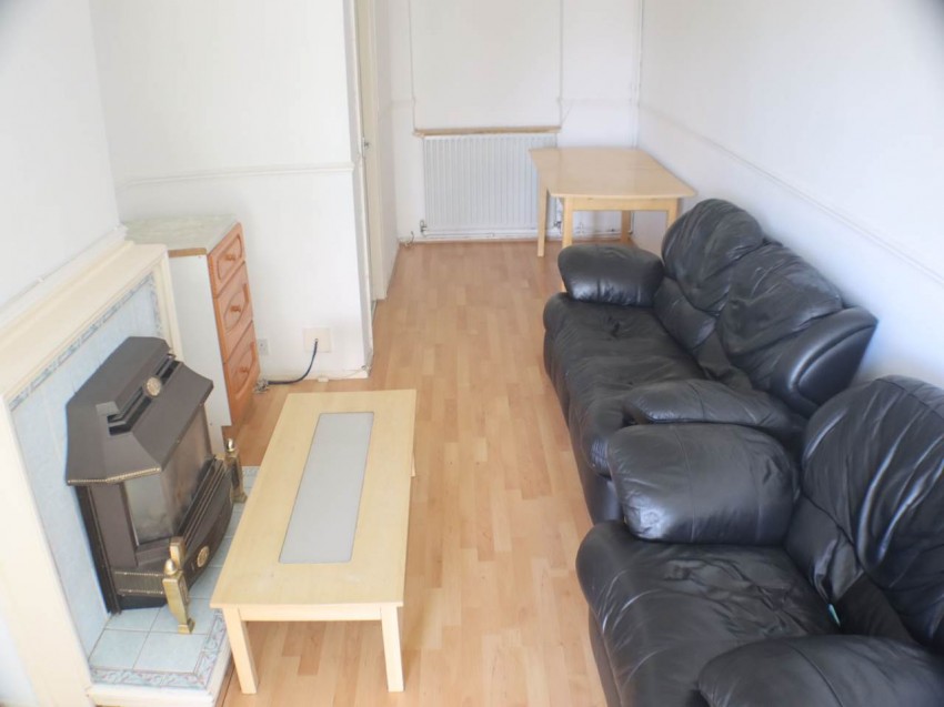Images for Hatfield, Hertfordshire EAID:strats BID:0004-c910-f904-4fca