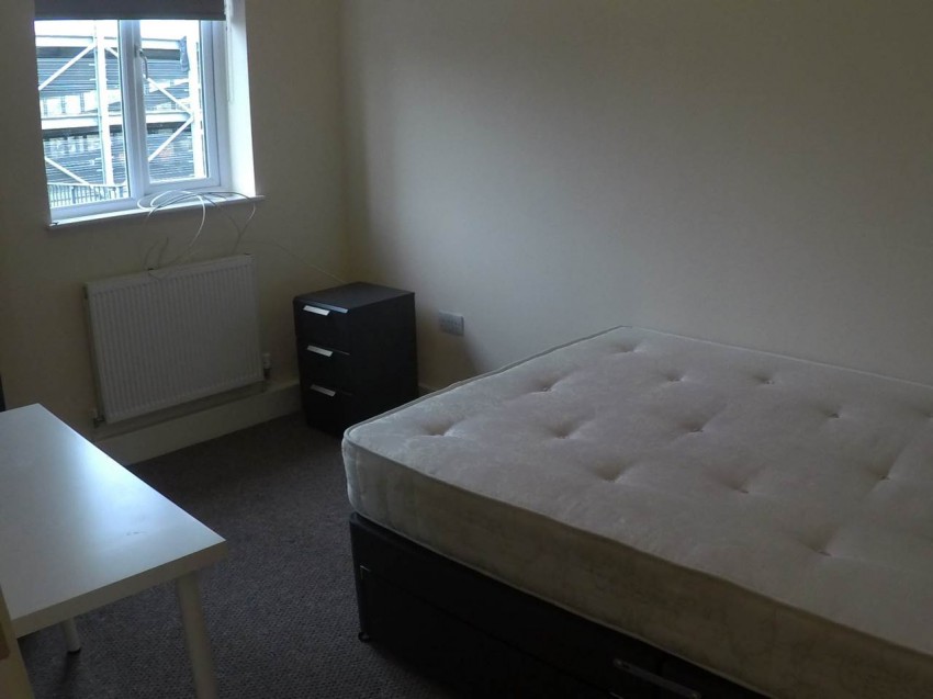 Images for Hatfield, Hertfordshire EAID:strats BID:0004-c910-f904-4fcf